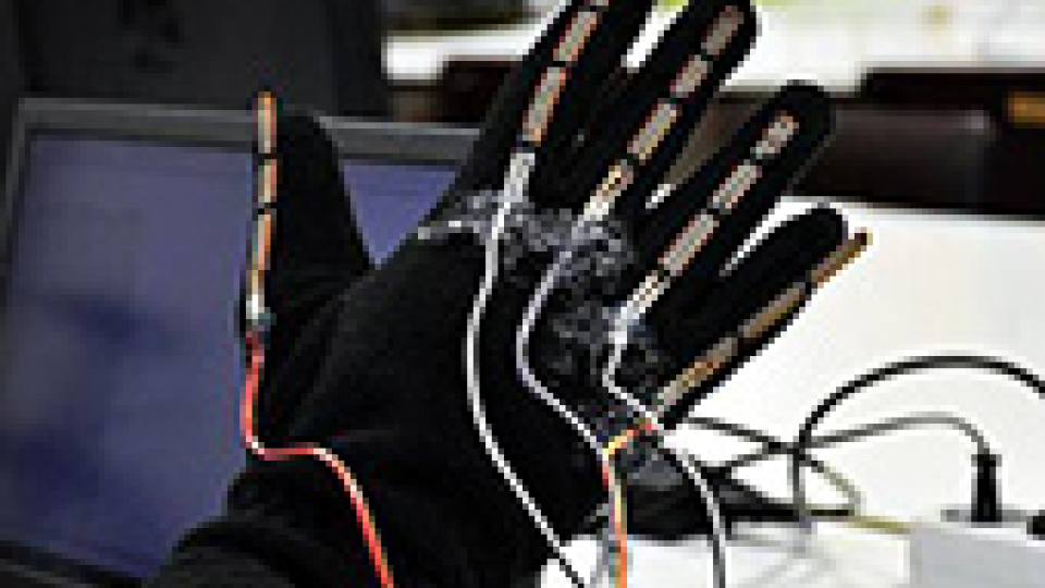 Smart Gloves' were Developed for Visually Impaired People